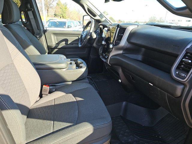 2026 Ram 2500 Tradesman Crew Cab 4x4 6'4" Box