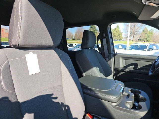 2026 Ram 2500 Tradesman Crew Cab 4x4 6'4" Box
