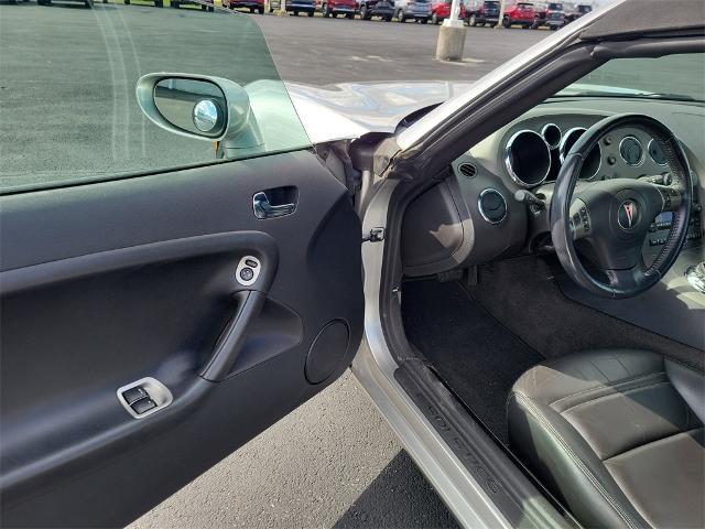 2006 Pontiac Solstice Base
