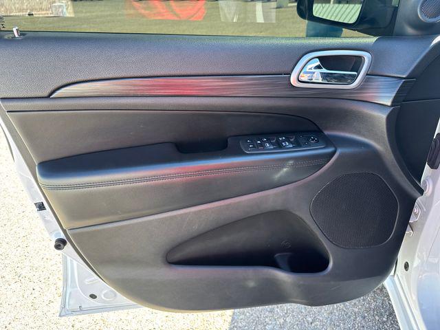 2019 Jeep Grand Cherokee Altitude 4x2