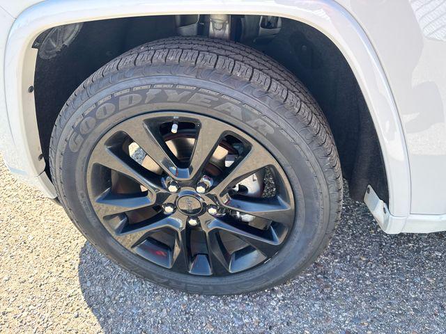 2019 Jeep Grand Cherokee Altitude 4x2