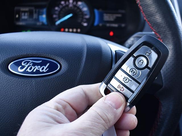2023 Ford Edge ST-Line