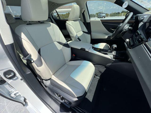 2023 Lexus ES 350 350