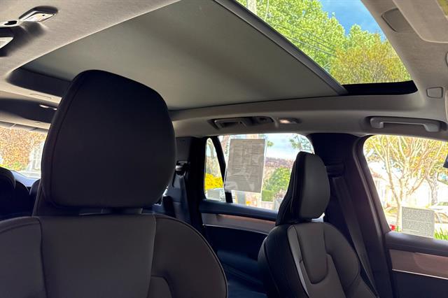 2026 Volvo XC90 Plus, B5 AWD Gas (mild hybrid), Gasoline, Bright, 7 Seats