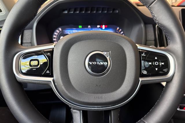 2026 Volvo XC90 Plus, B5 AWD Gas (mild hybrid), Gasoline, Bright, 7 Seats