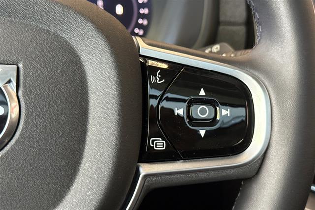 2026 Volvo XC90 Plus, B5 AWD Gas (mild hybrid), Gasoline, Bright, 7 Seats