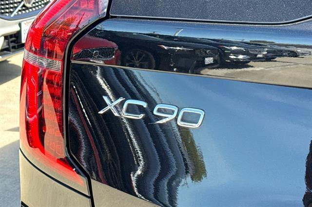 2026 Volvo XC90 Plus, B5 AWD Gas (mild hybrid), Gasoline, Bright, 7 Seats