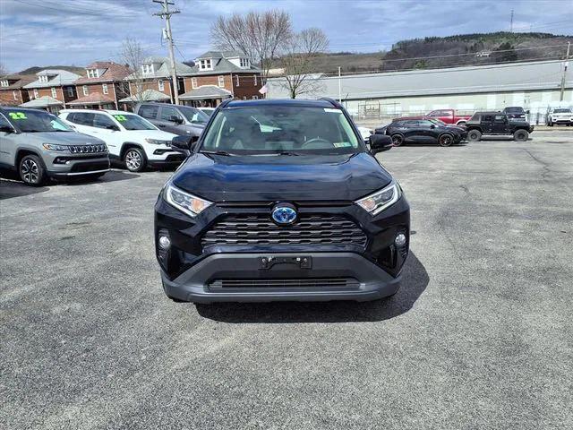 2020 Toyota RAV4 Hybrid XLE