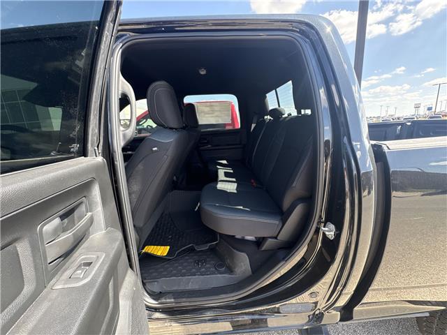 2026 Ram 2500 Black Express Crew Cab 4x4 64 Box
