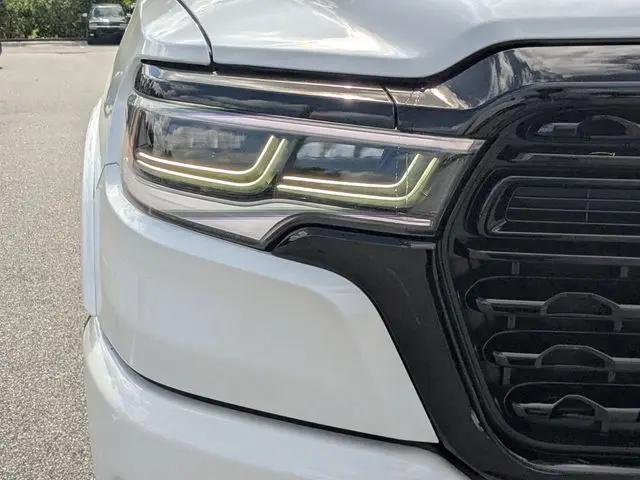 2026 Ram 1500 Limited Crew Cab 4x4 5'7" Box