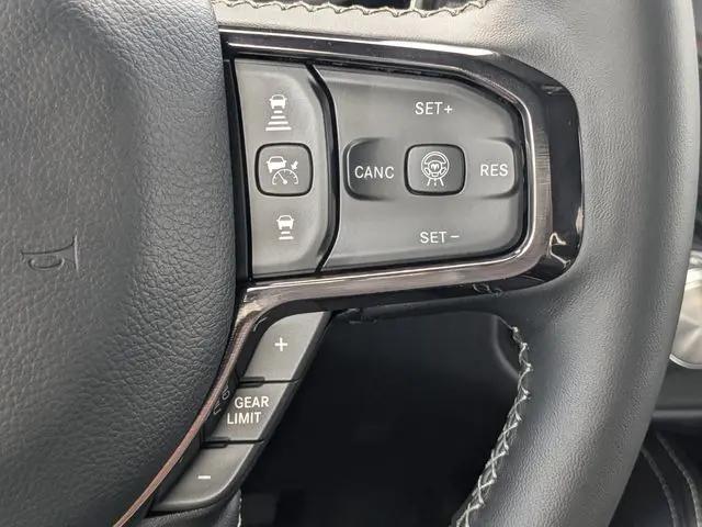 2026 Ram 1500 Limited Crew Cab 4x4 5'7" Box