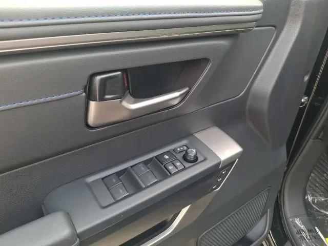 2026 Toyota Tundra Platinum CrewMax 5.5' Bed