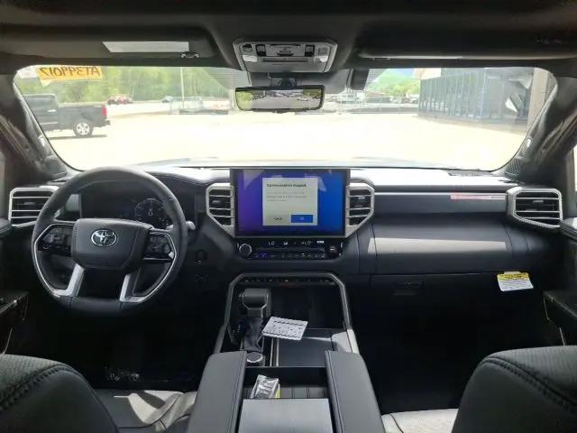 2026 Toyota Tundra Platinum CrewMax 5.5' Bed