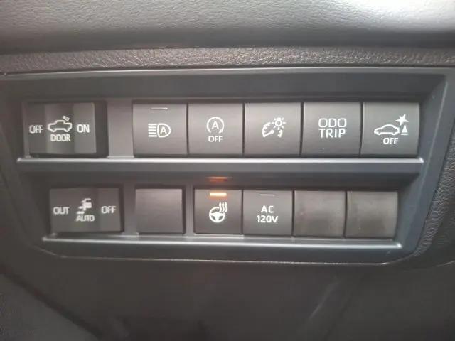 2026 Toyota Tundra Platinum CrewMax 5.5' Bed