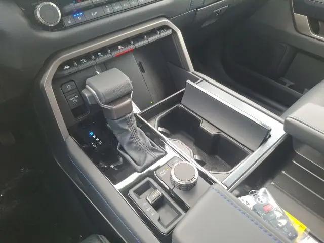 2026 Toyota Tundra Platinum CrewMax 5.5' Bed