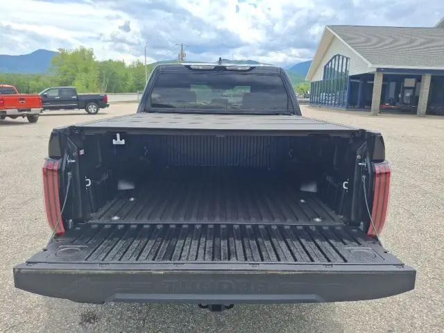 2026 Toyota Tundra Platinum CrewMax 5.5' Bed