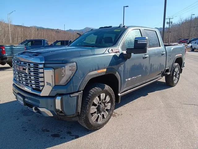 2026 GMC Sierra 2500HD Crew Cab, Standard Bed, Denali, 4WD