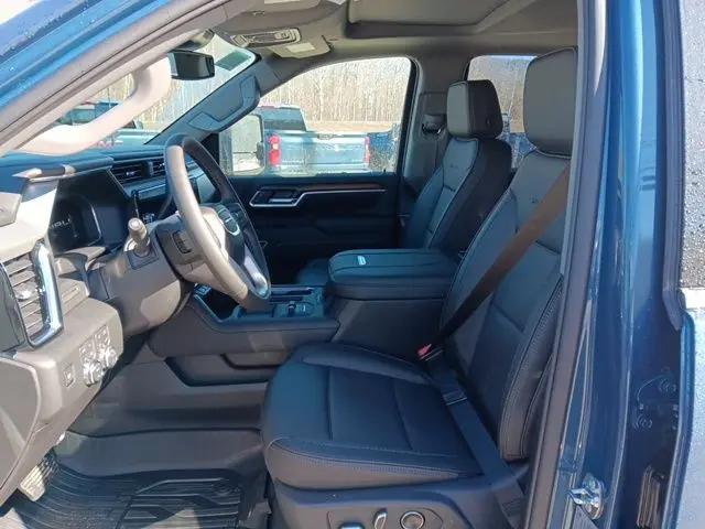 2026 GMC Sierra 2500HD Crew Cab, Standard Bed, Denali, 4WD