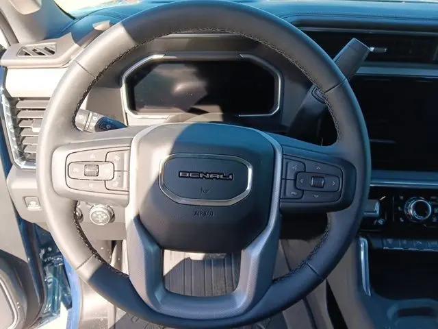 2026 GMC Sierra 2500HD Crew Cab, Standard Bed, Denali, 4WD