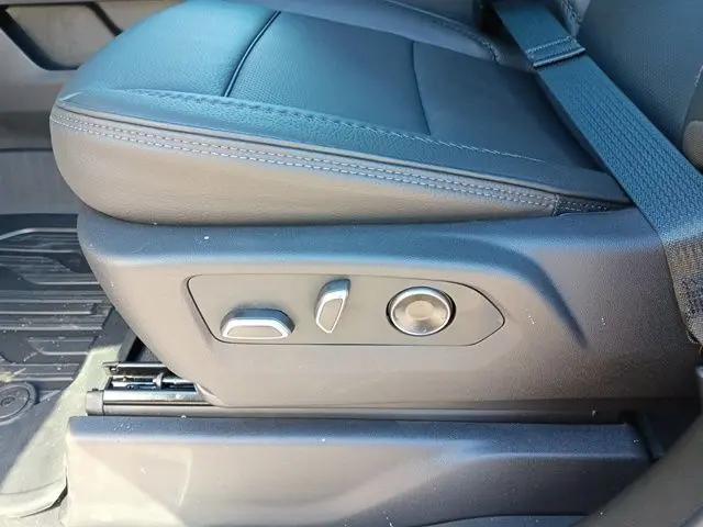 2026 GMC Sierra 2500HD Crew Cab, Standard Bed, Denali, 4WD
