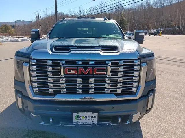 2026 GMC Sierra 2500HD Crew Cab, Standard Bed, Denali, 4WD