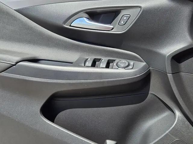 2026 Buick NV Preferred FWD