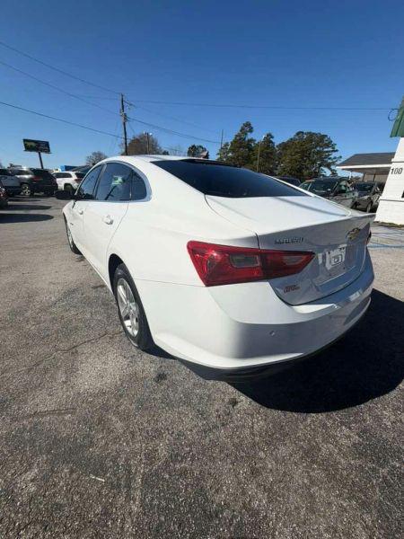 2020 Chevrolet Malibu FWD 1FL