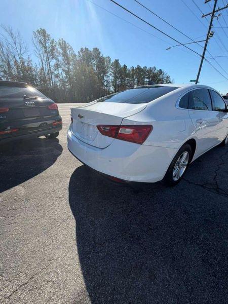 2020 Chevrolet Malibu FWD 1FL