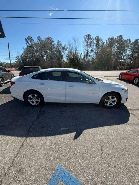 2020 Chevrolet Malibu FWD 1FL