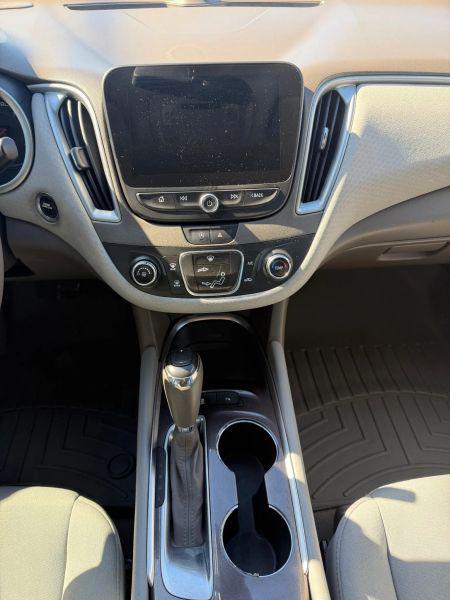 2020 Chevrolet Malibu FWD 1FL