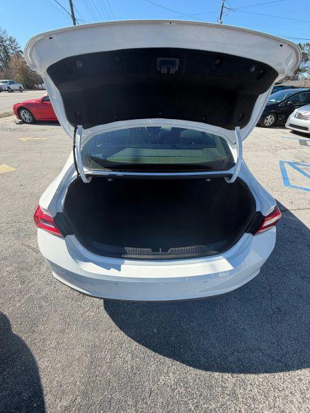 2020 Chevrolet Malibu FWD 1FL