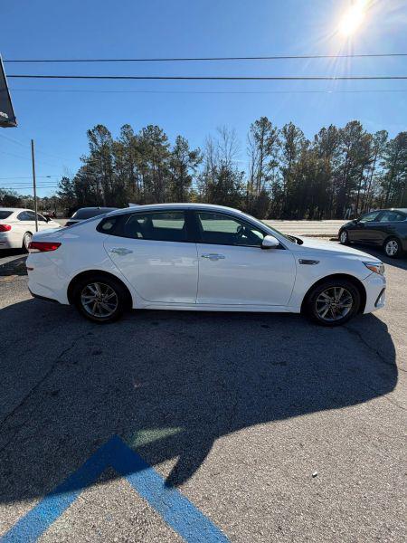 2020 Kia Optima LX