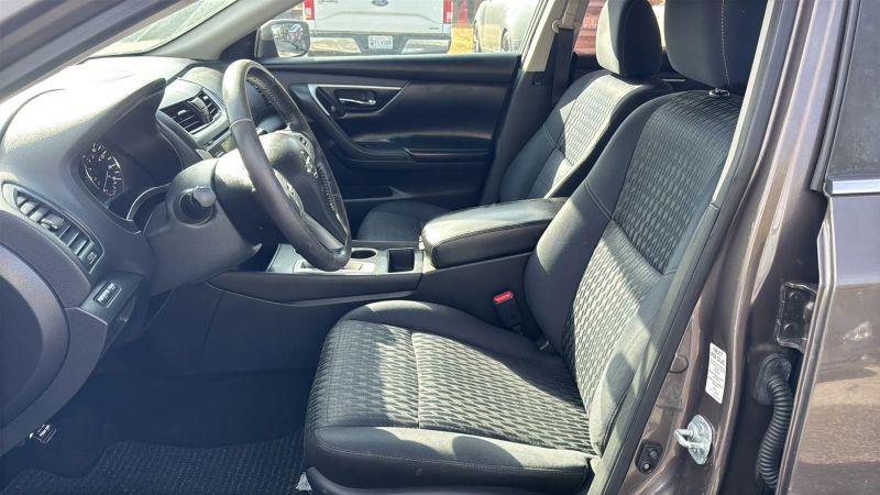 2017 Nissan Altima 2.5 SV