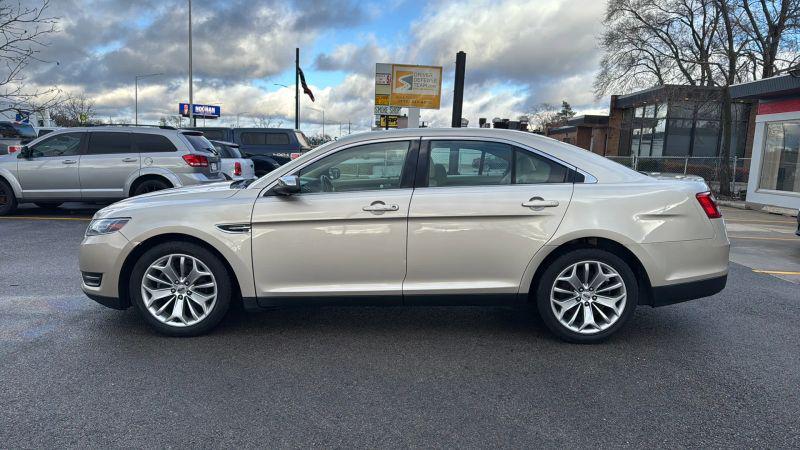 2017 Ford Taurus Limited