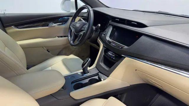 2019 Cadillac XT5 Standard