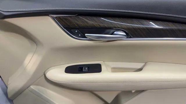 2019 Cadillac XT5 Standard