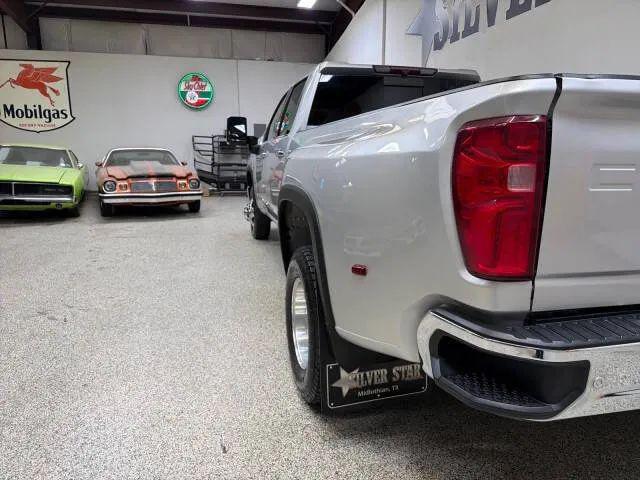 2021 Chevrolet Silverado 3500HD 4WD Crew Cab Long Bed LTZ