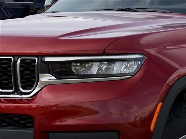 2026 Jeep Grand Cherokee L Altitude 4x2