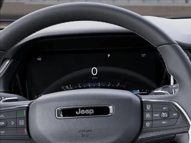2026 Jeep Grand Cherokee L Altitude 4x2