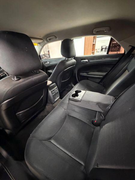 2018 Chrysler 300 Touring