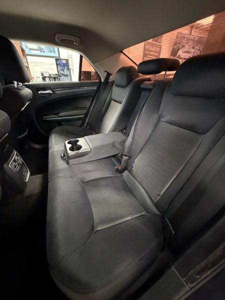 2018 Chrysler 300 Touring