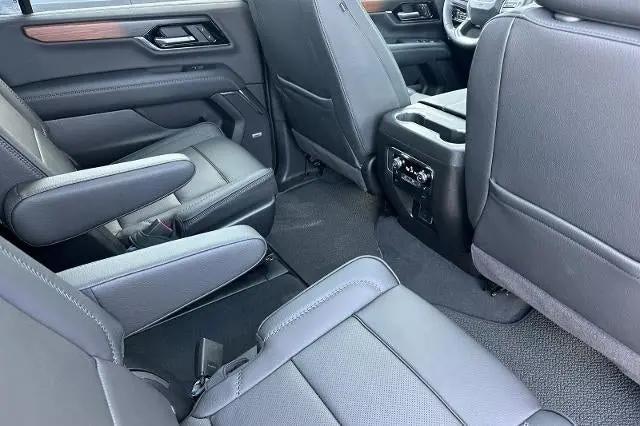 2026 GMC Yukon XL 4WD Denali