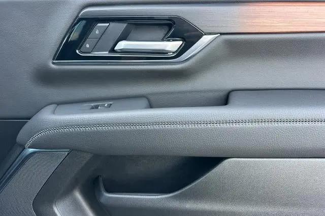 2026 GMC Yukon XL 4WD Denali