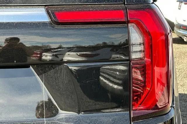 2026 GMC Yukon XL 4WD Denali