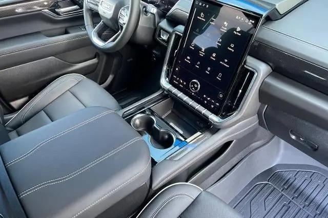 2026 GMC Yukon XL 4WD Elevation
