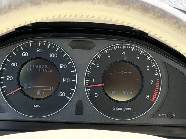 2008 Volvo XC70 3.2