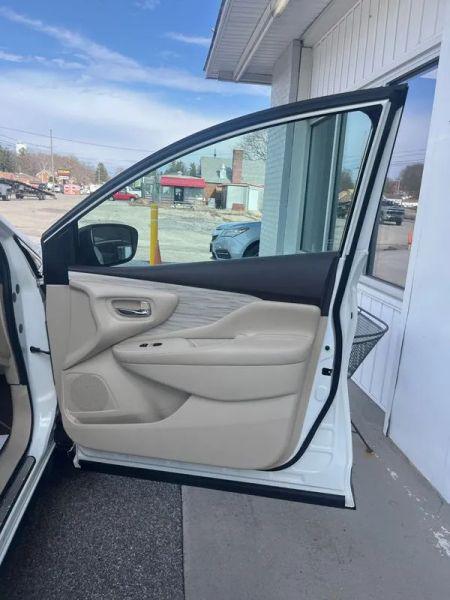 2016 Nissan Murano SV