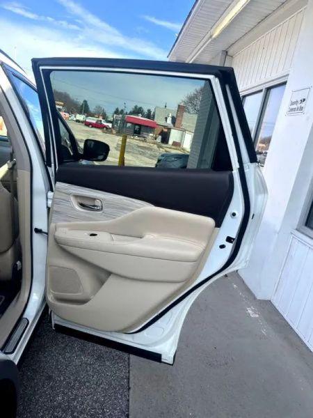 2016 Nissan Murano SV