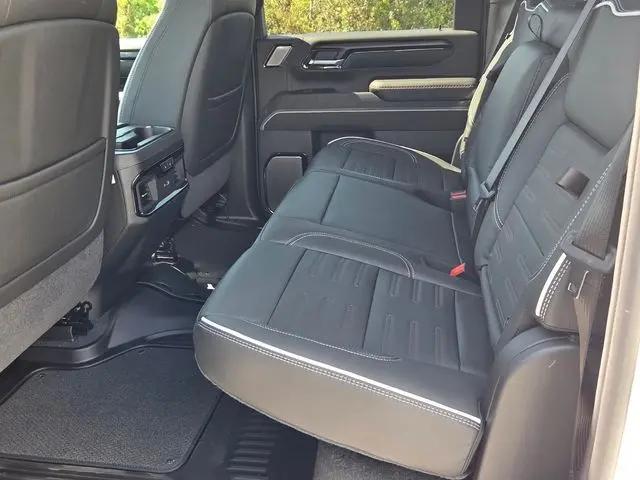2026 GMC Sierra 2500HD Crew Cab, Standard Bed, AT4X, 4WD