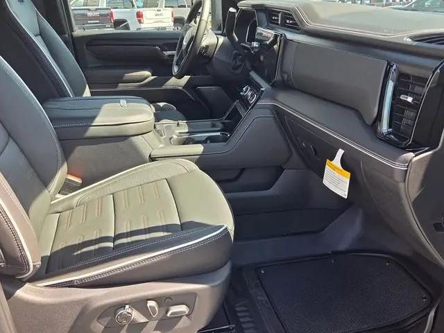 2026 GMC Sierra 2500HD Crew Cab, Standard Bed, AT4X, 4WD